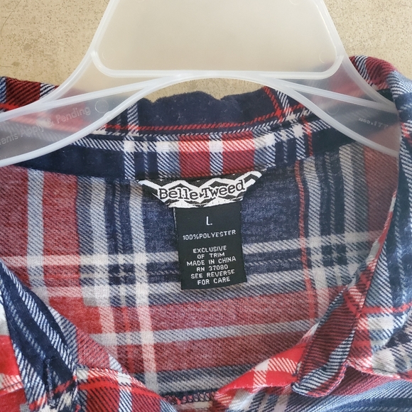 3/4 in sleeve Girls shirt - Picture 3 of 3